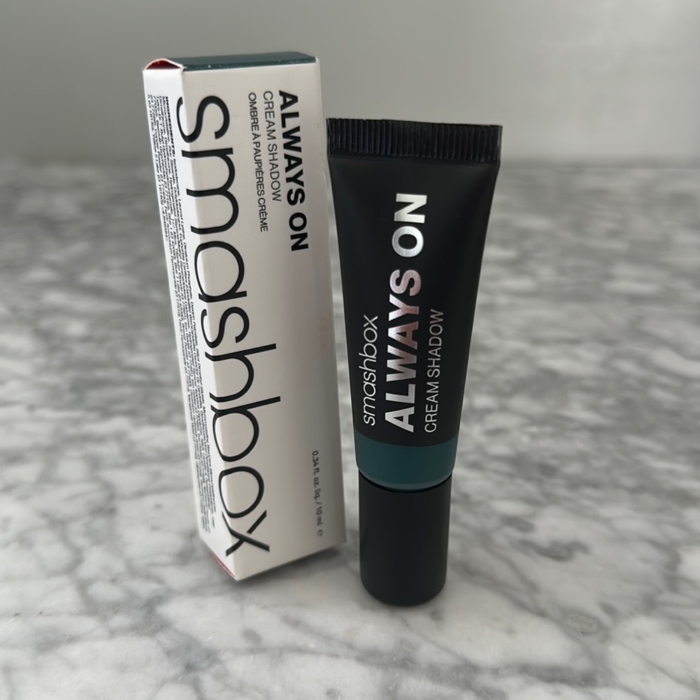 Smashbox Always On Cream Shadow in Ultramarine